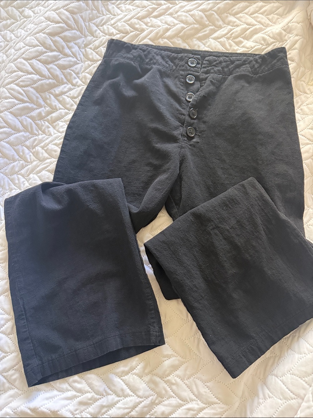 Crop pants Black Button-Fly Pants